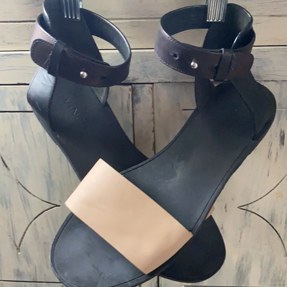 VINCE Sandals Wrap ankle closure US 8.5 Euro 39.5 - Picture 4 of 7